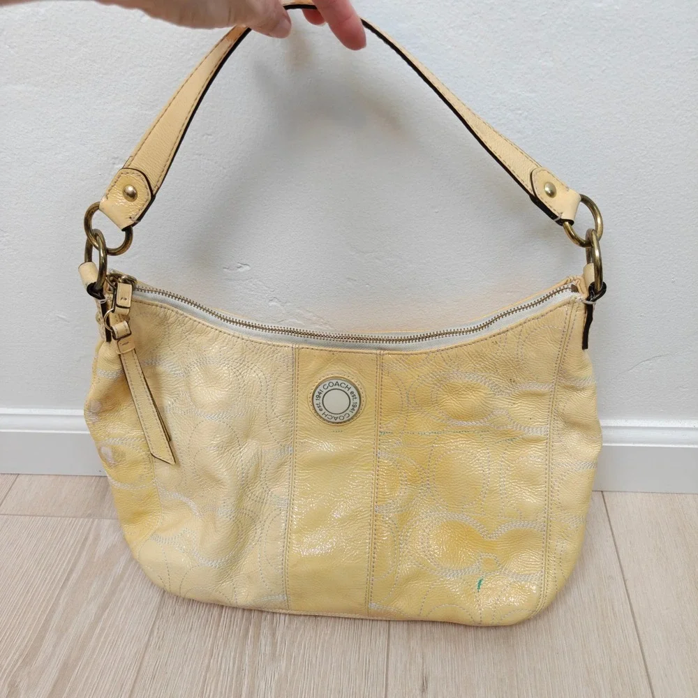 Vintage Y2K Coach Women Hobo Bag Medium Yellow Signature Patent Leather Embossed